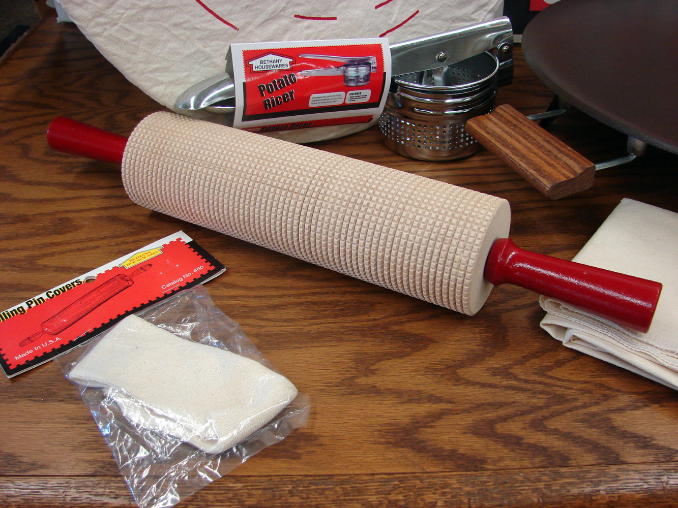 Brand New 8 pc Kit Bethany Lefse Griddle Non Stick Grill Rolling Pin Lefse Board Ricer Turner - Image 2