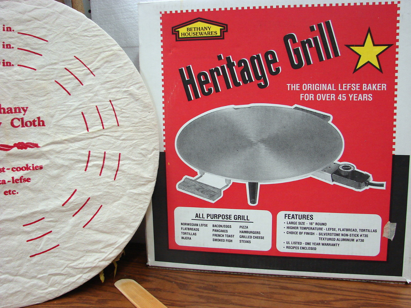 Brand New 8 pc Kit Bethany Lefse Griddle Non Stick Grill Rolling Pin Lefse Board Ricer Turner - Image 3