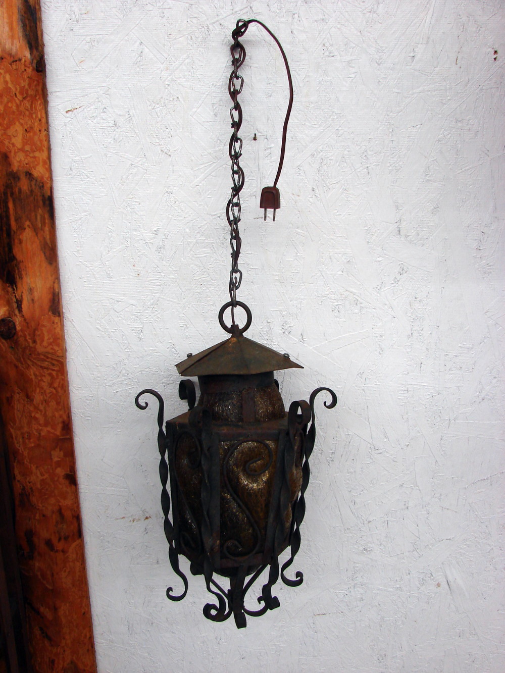 Vintage as is Amber Craquelle Glass Wrought Iron Hanging Swag Lamp Mexico Spanish Revival - Image 5