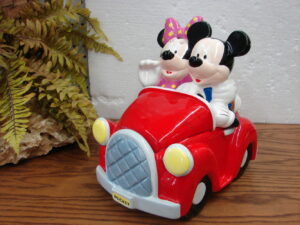Disney Mickey and Minnie Mouse in Convertible Car #31838 Ceramic Cookie Treat Jar