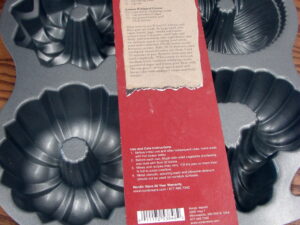 Nordic Ware Mini Bundt Quartet Pan Heavy Cast Aluminum Bundtlette Cake