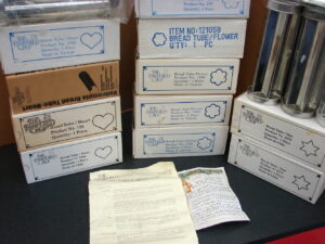 18 Pampered Chef Bread Tubes Hearts Flower Star Complete w/ Instructions