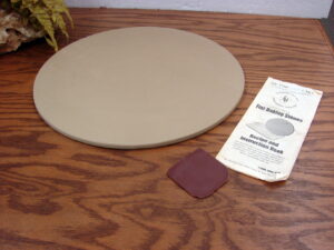 Pampered Chef 13" Stoneware Pizza Pan w/ Paperwork Scraper Stone