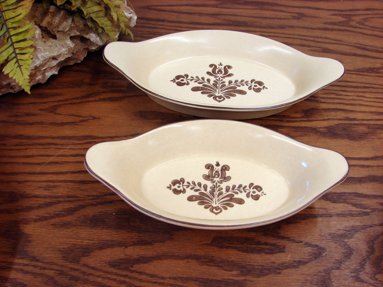 Two Sizes Vintage Pfaltzgraff Village Dinnerware Au Gratin Dishes 9" and 11" - Image 2