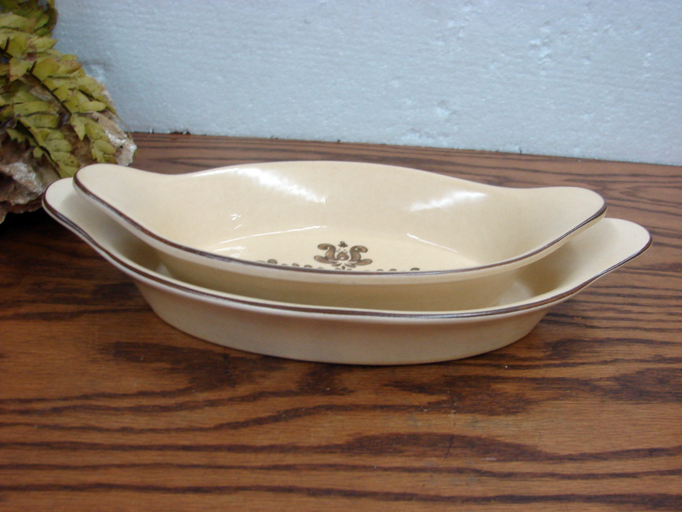 Two Sizes Vintage Pfaltzgraff Village Dinnerware Au Gratin Dishes 9" and 11"