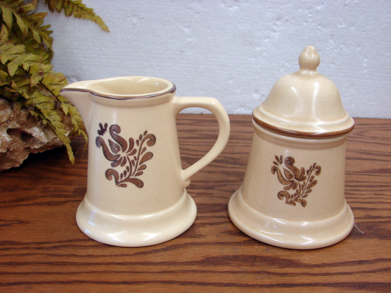 Vintage Pfaltzgraff Village Dinnerware Creamer and Sugar Bowl w/ Lid