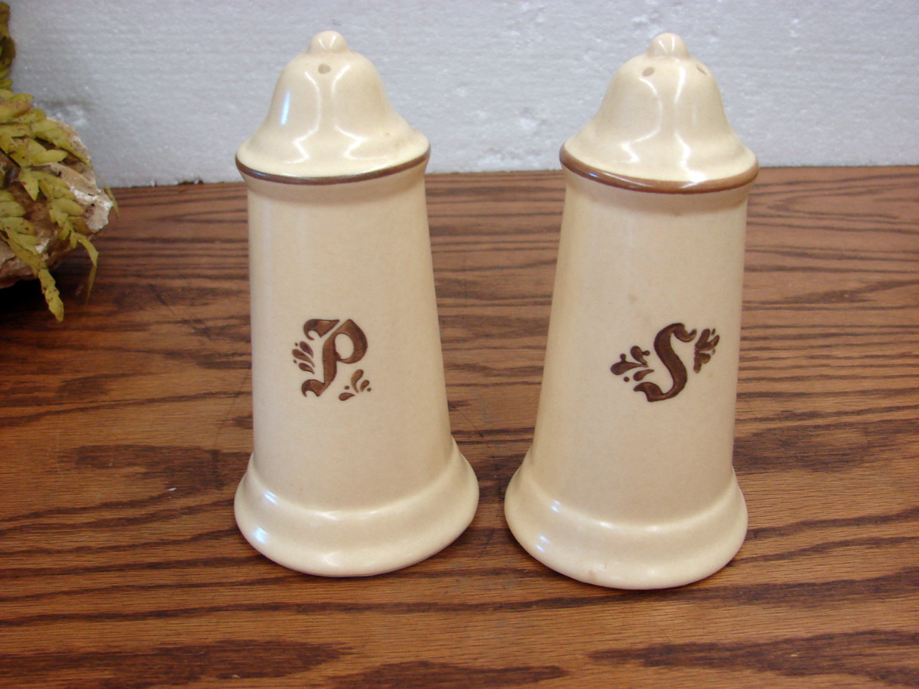 Vintage Pfaltzgraff Village Dinnerware Tall Salt Pepper Shakers w/ Stoppers