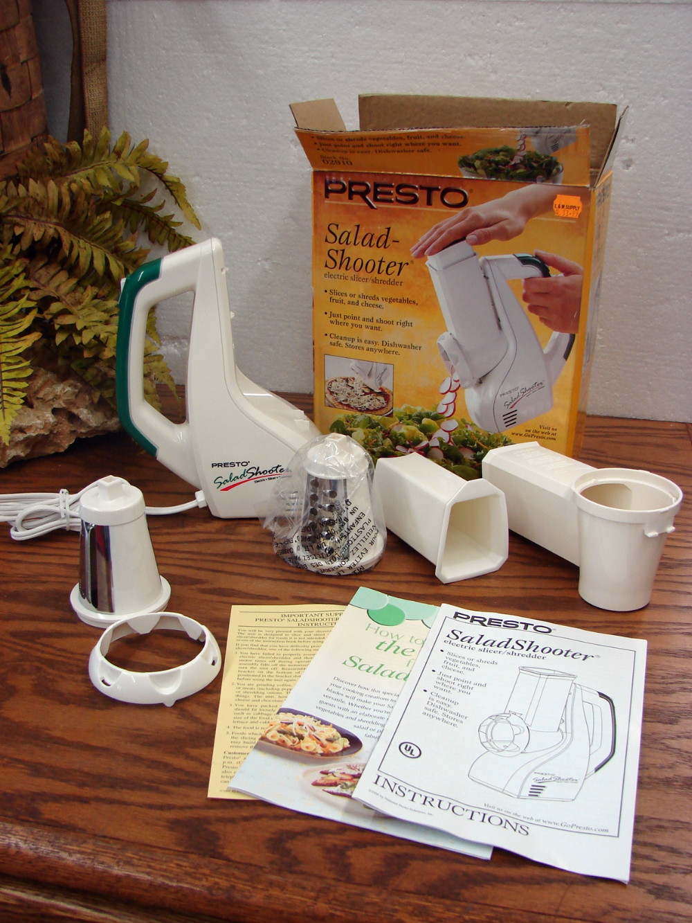 Presto Salad Shooter Electric Slicer Shredder #02910 Like New in Box Green - Image 3