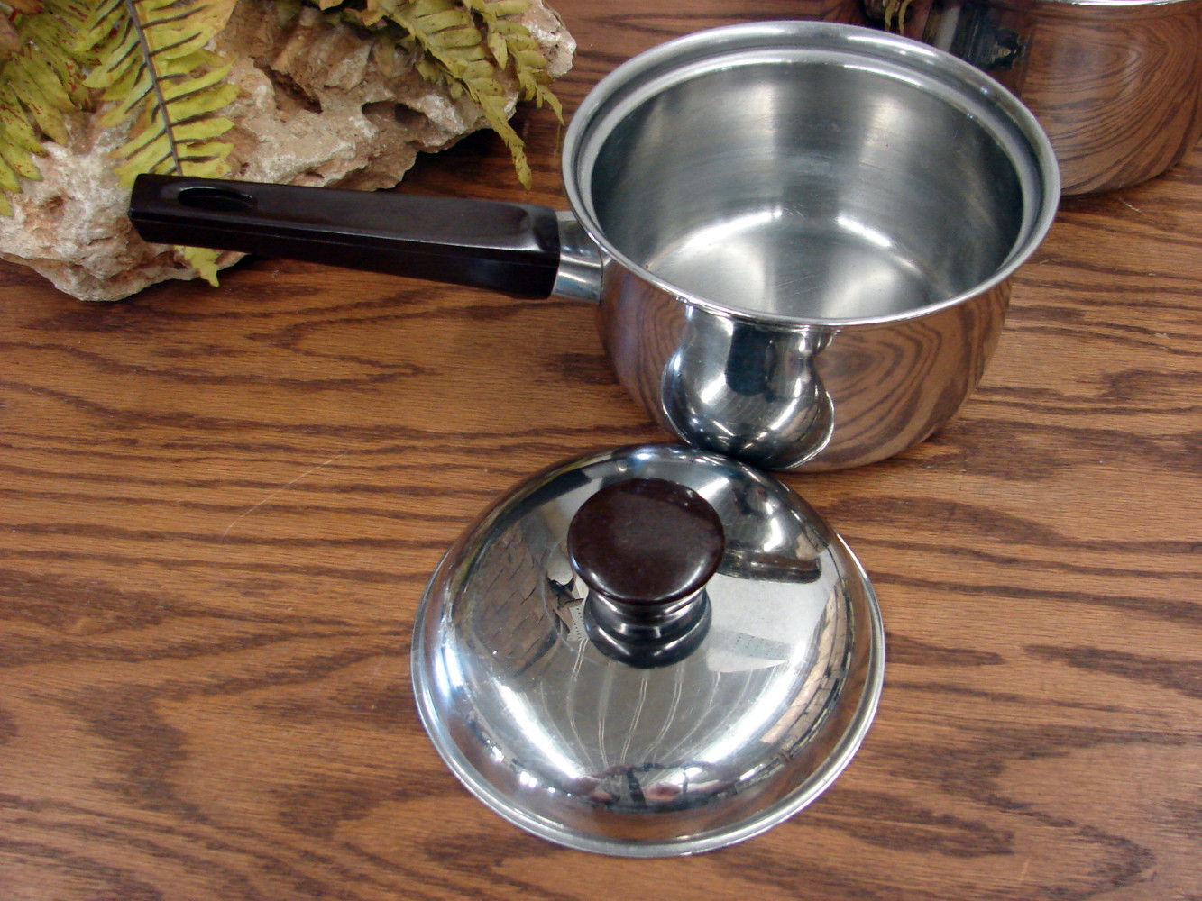 Vintage Stainless Steel Sauce Pan 1 & 2 Qt Sears Range Craft w/ Lids - Image 2