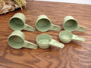 Set 6 Stacking Vintage Tupperware Sage Green Measuring Cups #761-766