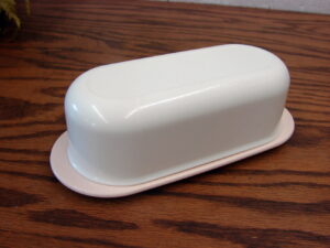 Tupperware Pink/White 1/4 Pound Butter Keeper Dish & Lid 2320 2321