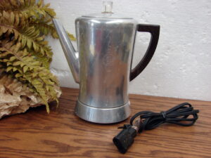 Vintage Complete West Bend Flavo-matic 8 Cup Automatic Coffee Percolator #3278