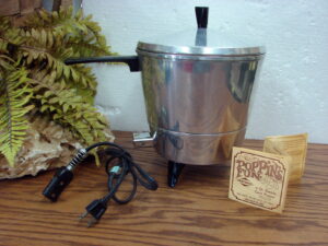 Vintage Complete West Bend Tripod Poppin's Fun 4 Quart Electric PopCorn Popper