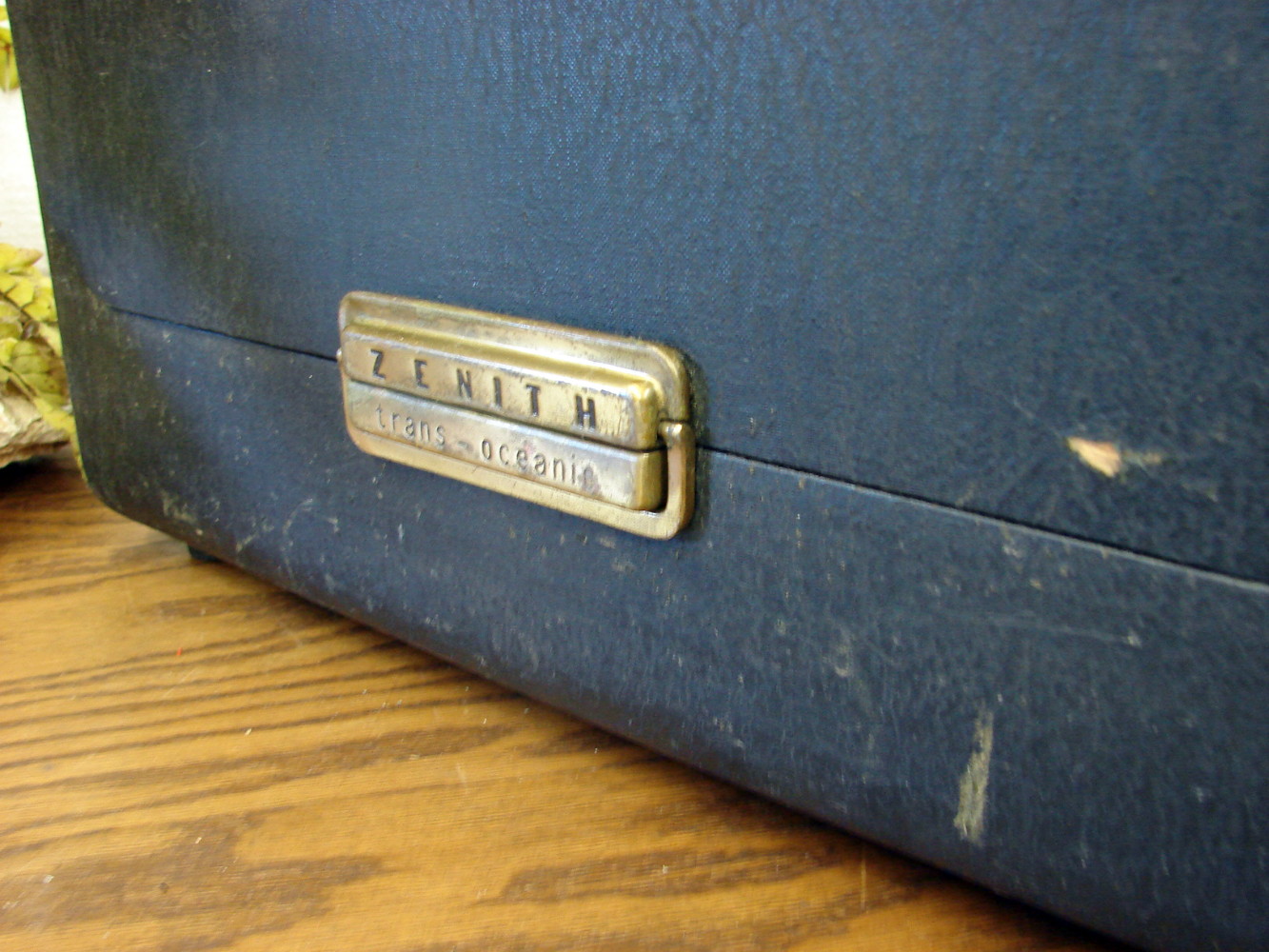 Vintage 1950's L600 Zenith Trans-Oceanic Super DeLuxe Tube Radio w/ Headphones Guide - Image 12