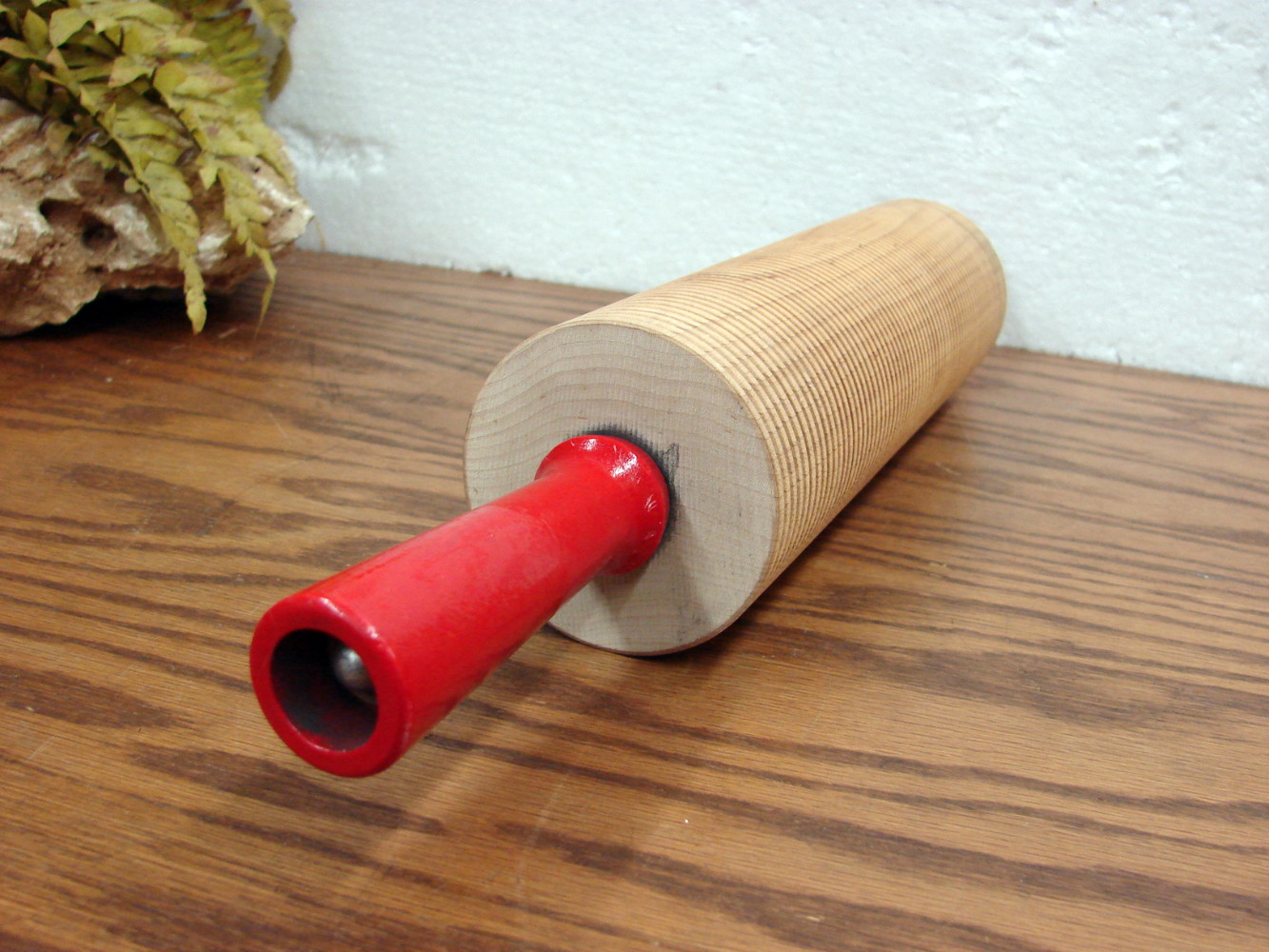 Like New Bethany Housewares Hard Maple Corrugated 10" Rolling Pin Red Wood Handles - Image 2