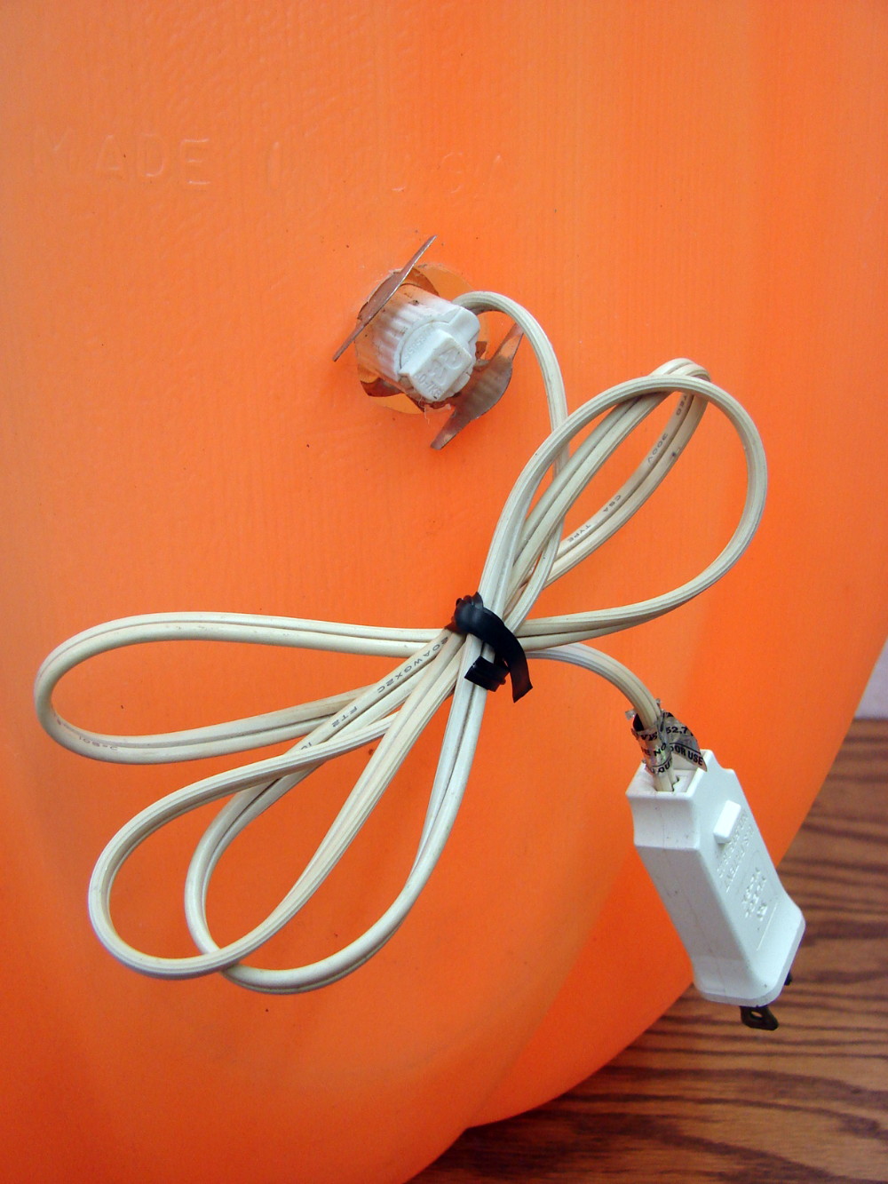 Vintage Blow Mold USA Large Jack O Lantern Pumpkin Plastic Outdoor Decor 24" w/ Light - Image 2