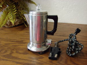 Vintage Empire 1-2 Cup Aluminum Electric Coffee Percolator 63-R Tested Working