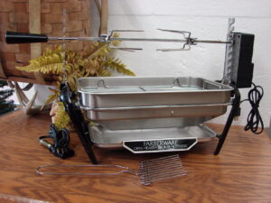Vintage Farberware Open Hearth Grill Broiler Electric Motor Rotisserie Spatula Model 455 Tested (Copy)