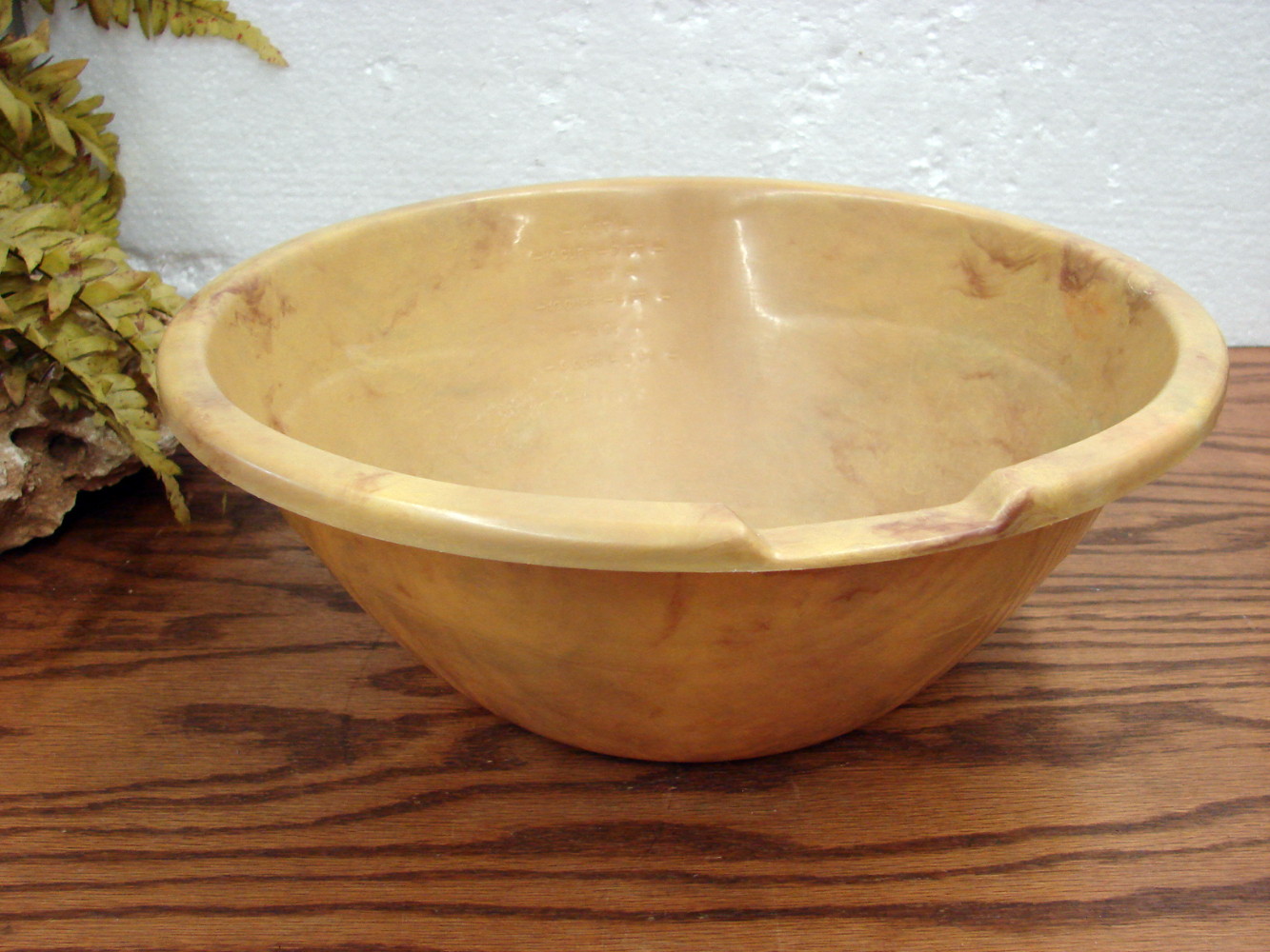 Vintage MCM Melamine Marbled Fesco 4 Qt Lightweight Mixing Prep Bowl w/ Measurements