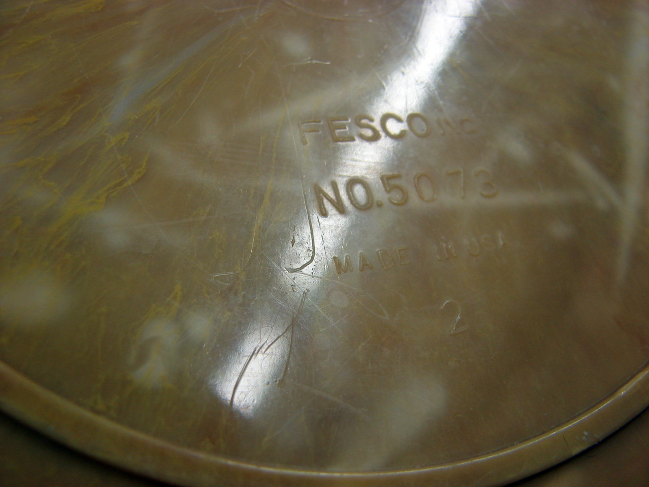 Vintage MCM Melamine Marbled Fesco 4 Qt Lightweight Mixing Prep Bowl w/ Measurements - Image 4