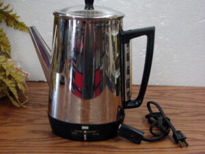 Vintage 10 Cup GE Oval Chrome Stainless Steel Electric Automatic Percolator 51P33 Tested