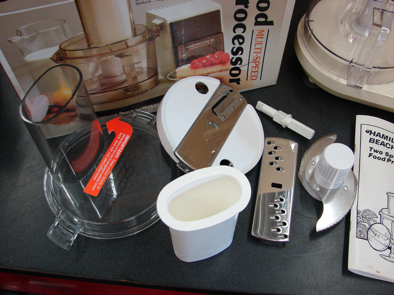 Like New Hamilton Beach Electric Food Processor #702 2 Speed Almond Original Box - Image 2