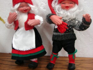 Set/2 Vintage Arne Hasle Nisse Norwegian Sweater Gnome Elves Pair 11"