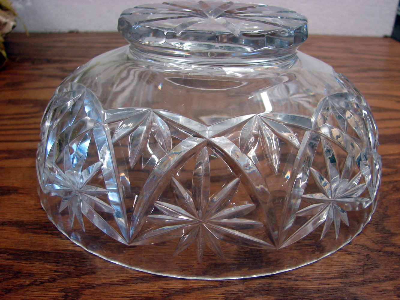 Vintage 1950's Cut Glass Pinwheel Star Heavy Crystal Footed Bowl 8" - Image 3
