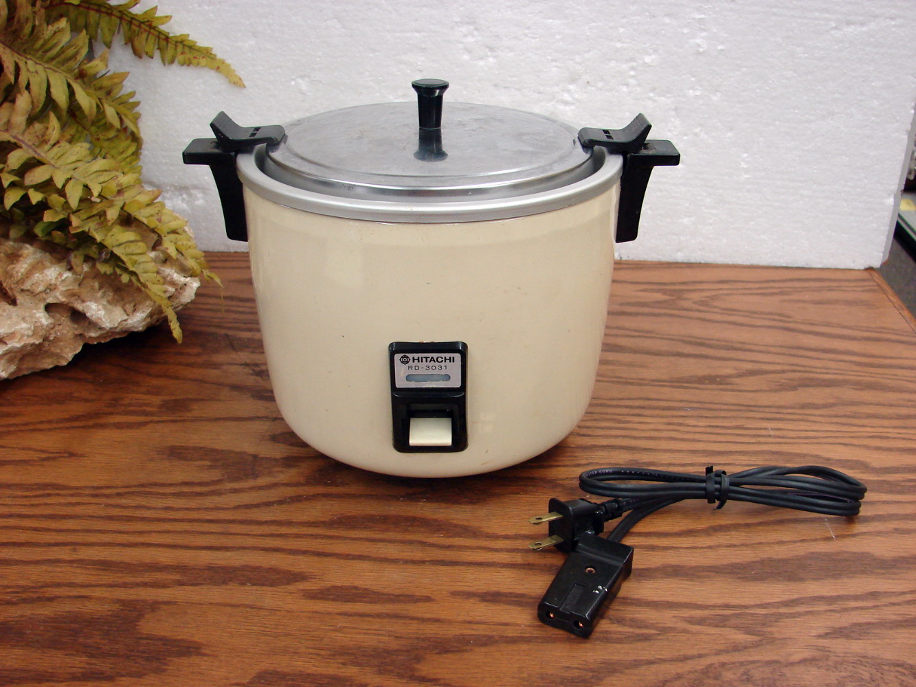 Vintage Hitatchi Tan Electric Rice Food Steamer Cooker Tested #3031