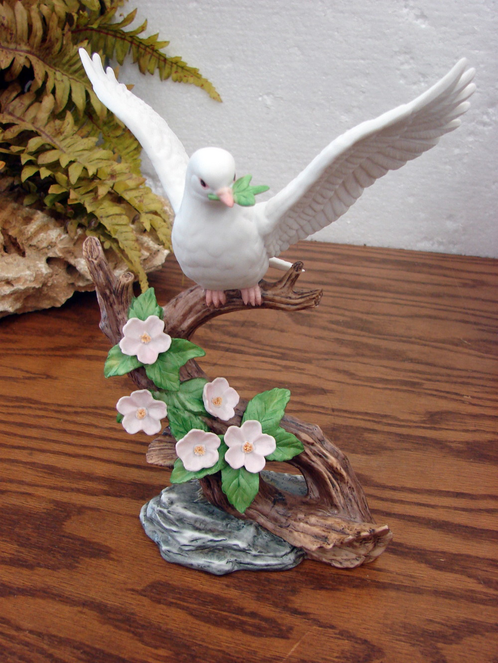 Vintage Masterpiece HomCo The Promise White Dove Figurine Apple Blossom Branch w/ Box - Image 2