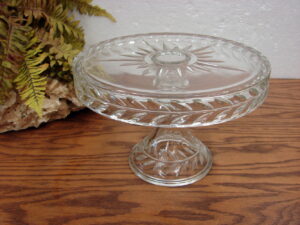 Vintage Clear Indiana Glass Willow Laurel Rum Cake Stand w/ Deep Well