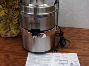 Complete Tristar Jack LaLanne's Power Juicer Pro Centrifuge Model E-1189 Tested Black Chrome