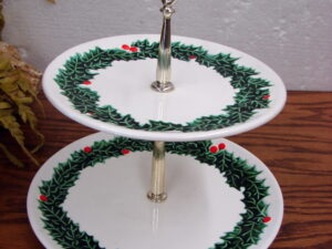 Vintage Lefton China Holly Wreath Two Tier Tidbit Desert Serving Tray #611 Christmas Party