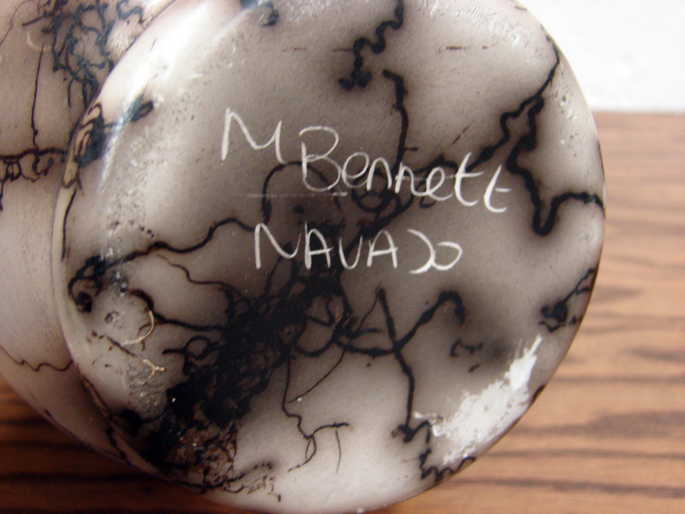 Navajo Indian Horsehair Pottery Vase Bulbous by M Bennett Native American Indian - Image 2