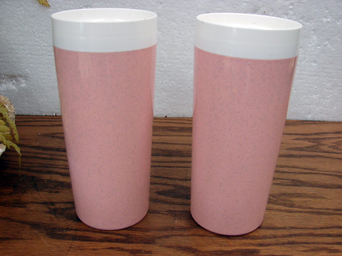 Set/2 NFC Pink Flecked Melamine Insulated Ice Tea Glasses White Rim USA