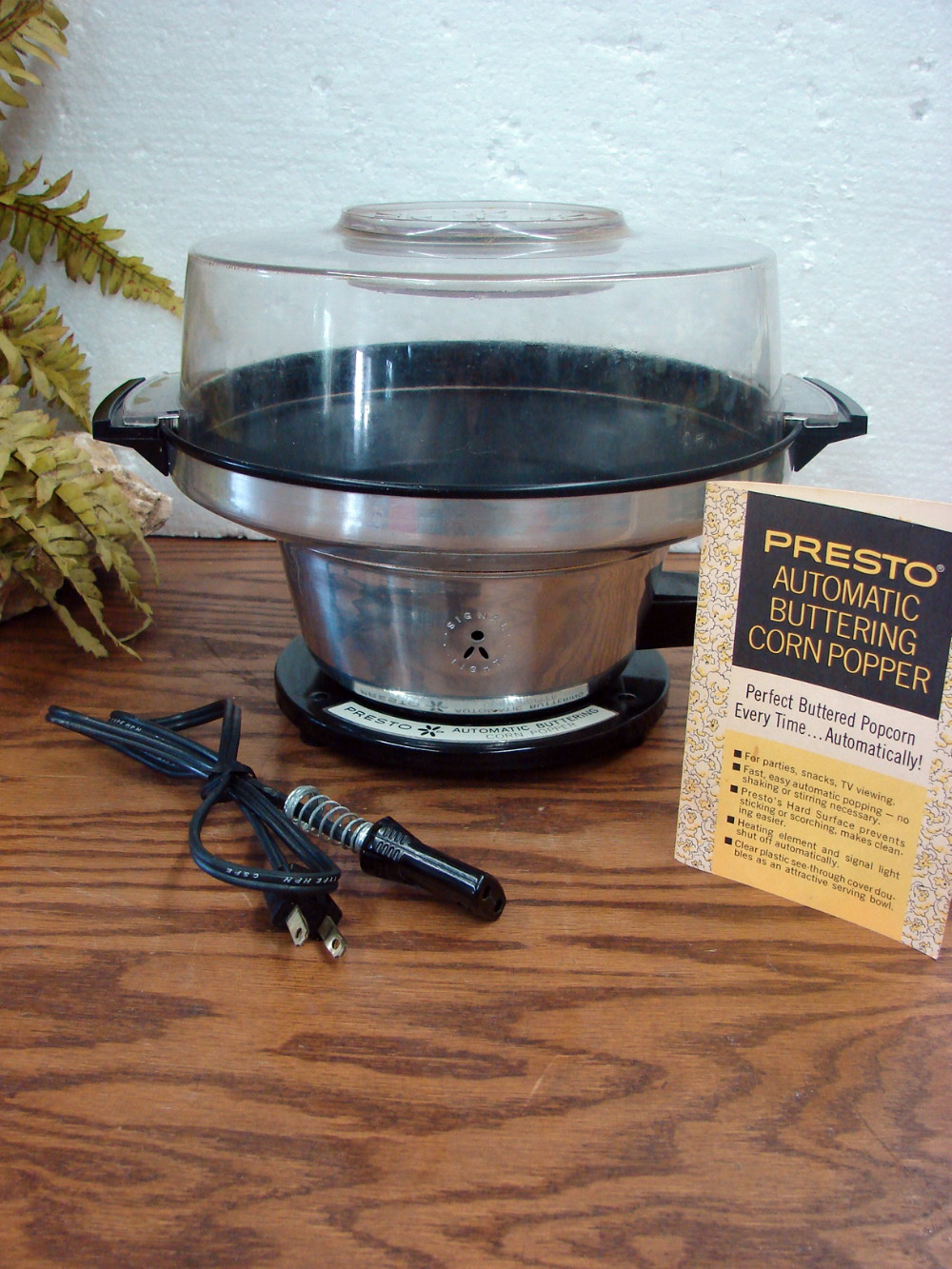Vintage Retro Aluminum UFO Space Ship Presto Popcorn Popper Auto Buttering #PE10A Tested