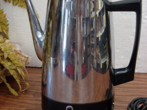 Vintage Stainless Steel Regal Easy Flo 4-10 Cup Electric Coffee Percolator #7482