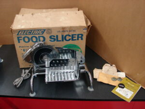 MCM Rival Electric Food Meat Slicer #1101E Stainless Steel Chrome Tested w/ Box