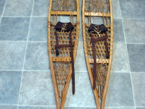 Vintage Rawhide Wood Tubbs Alaskan Snowshoes Leather Strap Bindings 10 x 58"