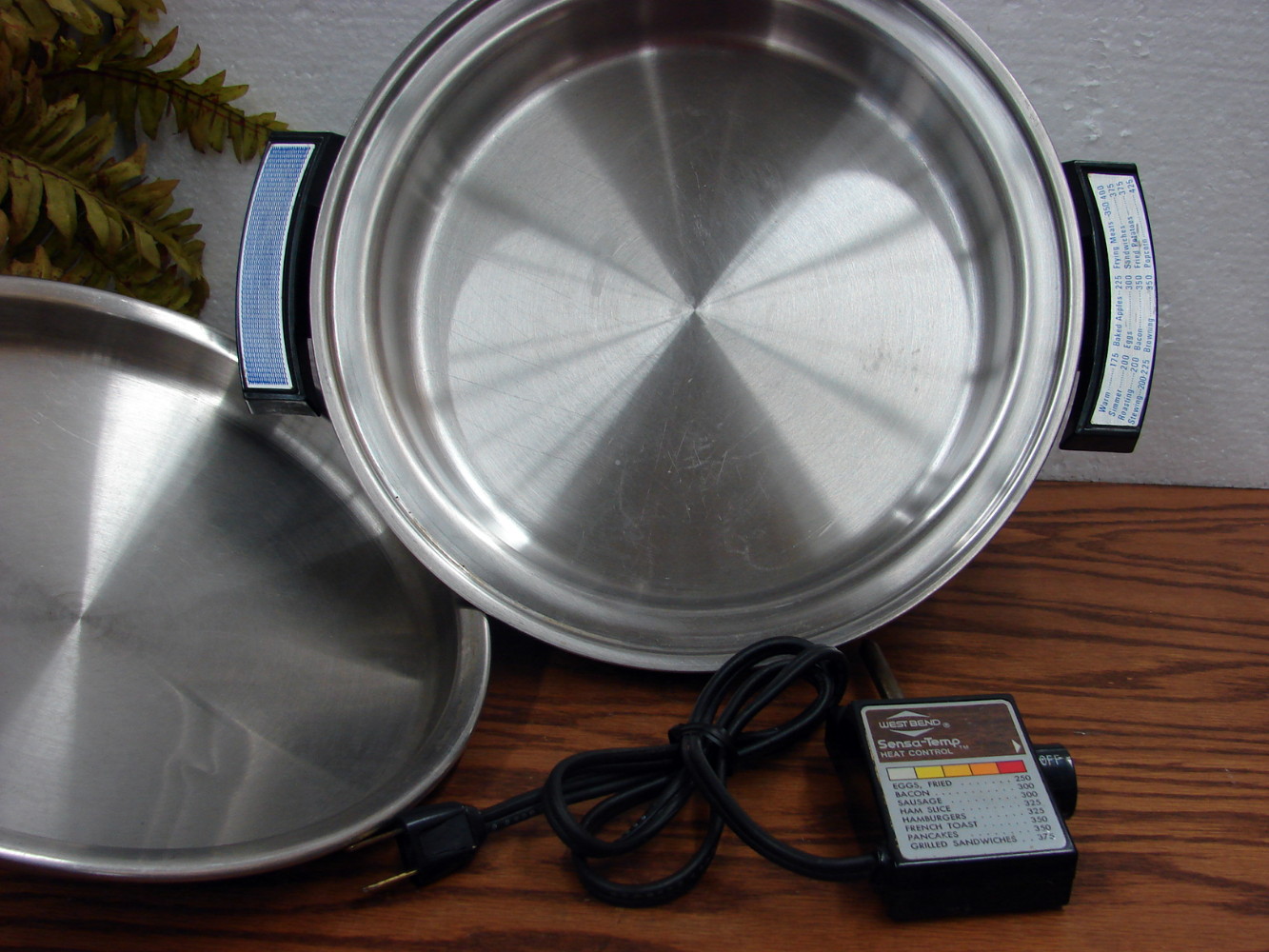 Vintage West Bend Webalco Stainless Steel Liquid Core Homemakers Guild Electric Skillet - Image 2