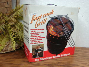 Brand New 4 Sport Qwik Grill Alternative Burn Newspaper Fuel Cooker Collapsible Portable