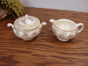 Vintage Homer Laughlin Creamer Sugar Bowl w/ Lid Eggshell Nautilus Gold Filigree Floral N1666
