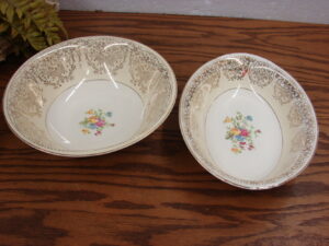Vintage Homer Laughlin Set/2 Serving Bowls Eggshell Nautilus Gold Filigree Floral N1666