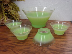 Vintage West Virginia Glass Blendo Mint Green Gold Serving Bowl 4 Individual Bowls Salad Set