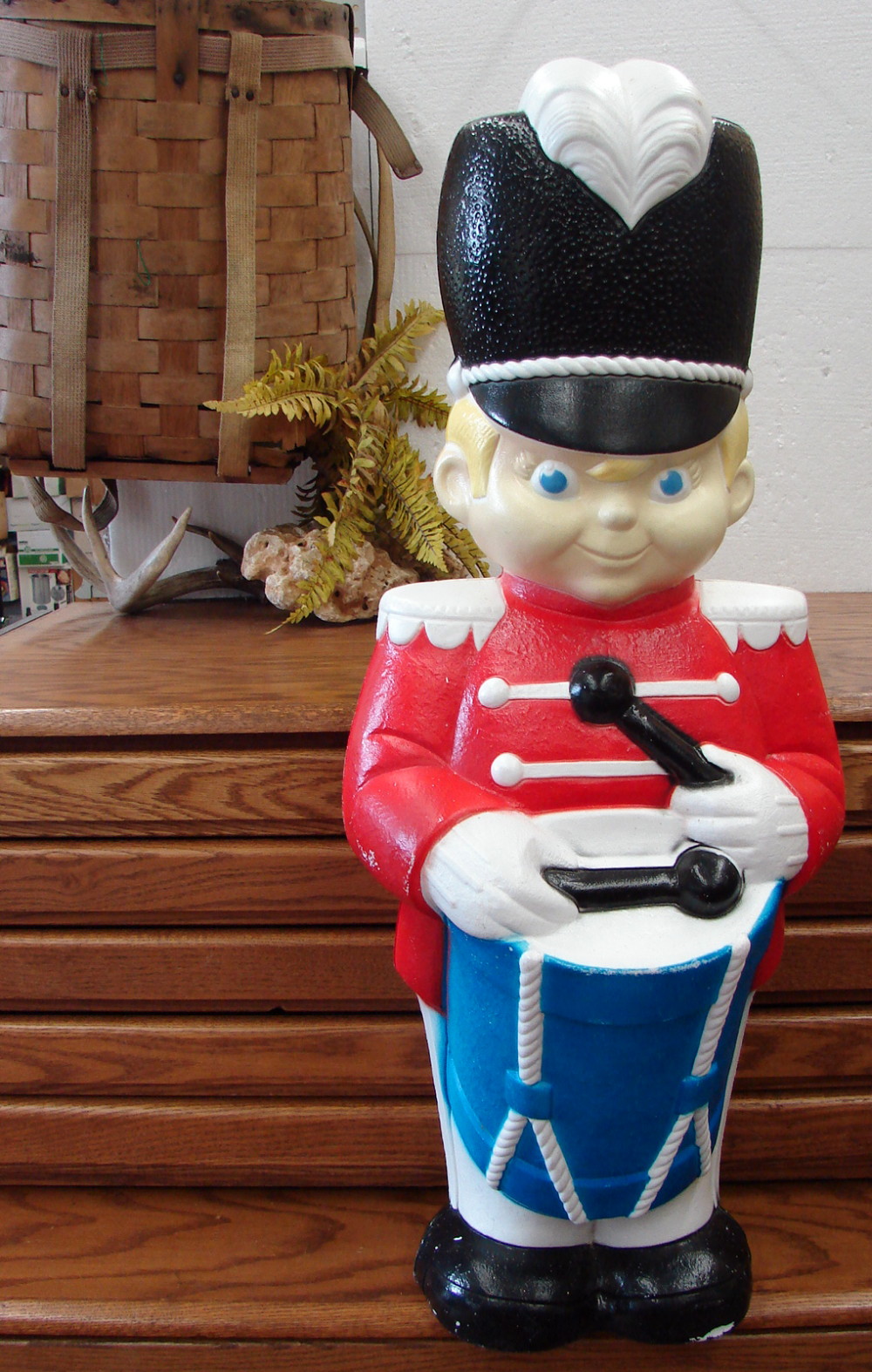 Large Vintage Blow Mold Drummer Boy Toy Soldier w/ Drum Outdoor Decor 34" No Light