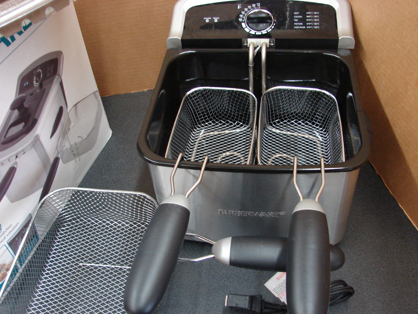 Farberware 4 Liter Large Capacity Deep Fryer Complete Tested Working Original Box - Image 2