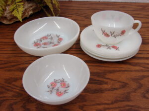 7 pc Set Vintage Fire King Milk Glass Primrose Cup Saucers Berry Coup Soup Bowl
