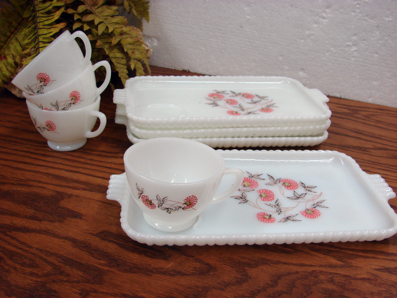Service for Four Vintage Fire King Milk Glass Primrose Snack Set 8 pc Set