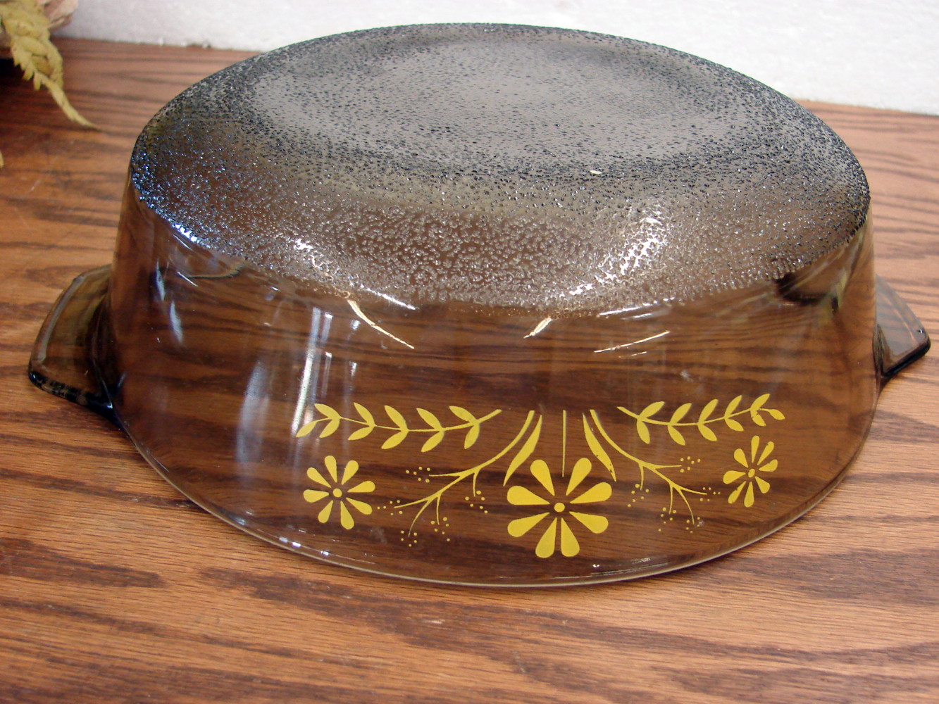 Set/2 Sizes Vintage Glasbake Amber Glass Yellow Daisy Flower Casserole Dish - Image 2