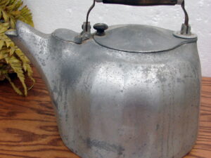 Vintage Griswold Cast Aluminum A546B Kettle 6 Qt Wood Handle Swivel Top Lid